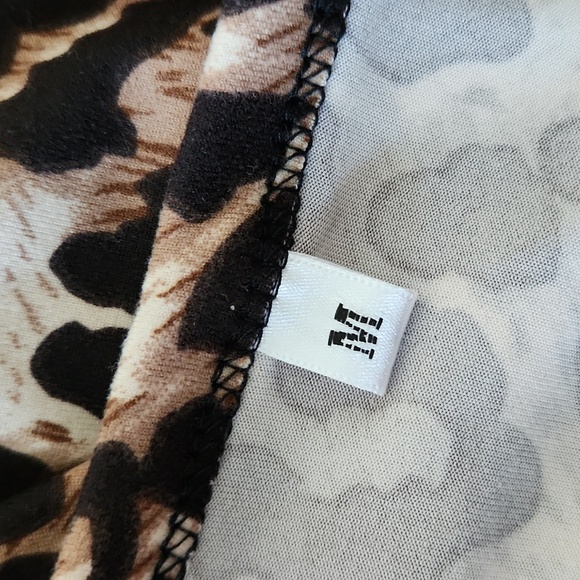 Leopard long sleeve Maxi Dress - Picture 10 of 11